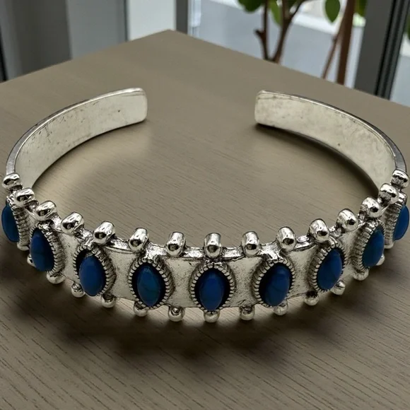 Silver and Blue Stone Women's cuff - Picture 1 of 5